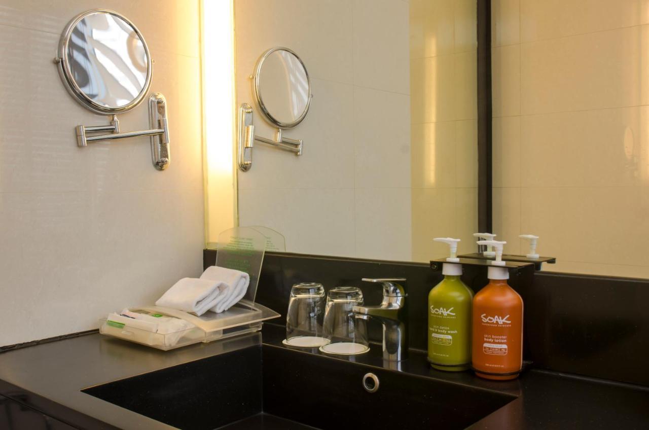 Holiday Inn Bangkok Sukhumvit By Ihg Exteriér fotografie